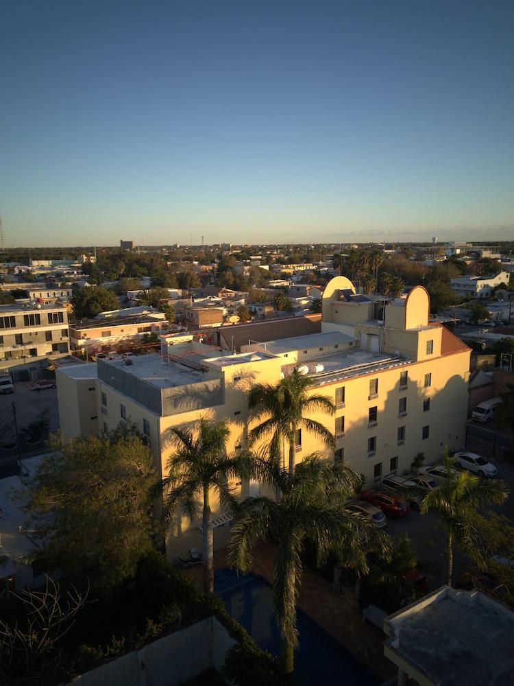 Best Western Hotel Plaza Matamoros Bagian luar foto