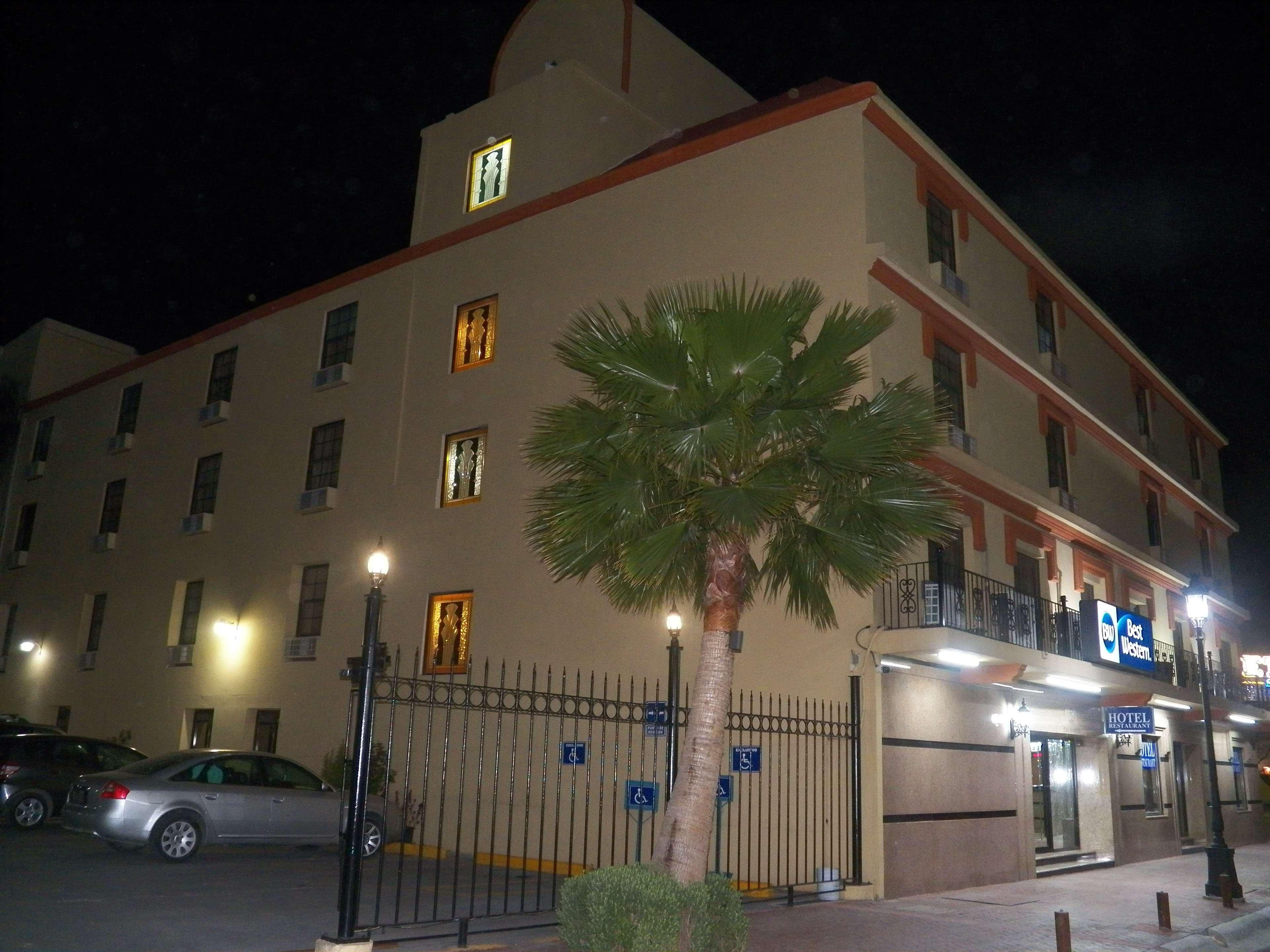 Best Western Hotel Plaza Matamoros Bagian luar foto