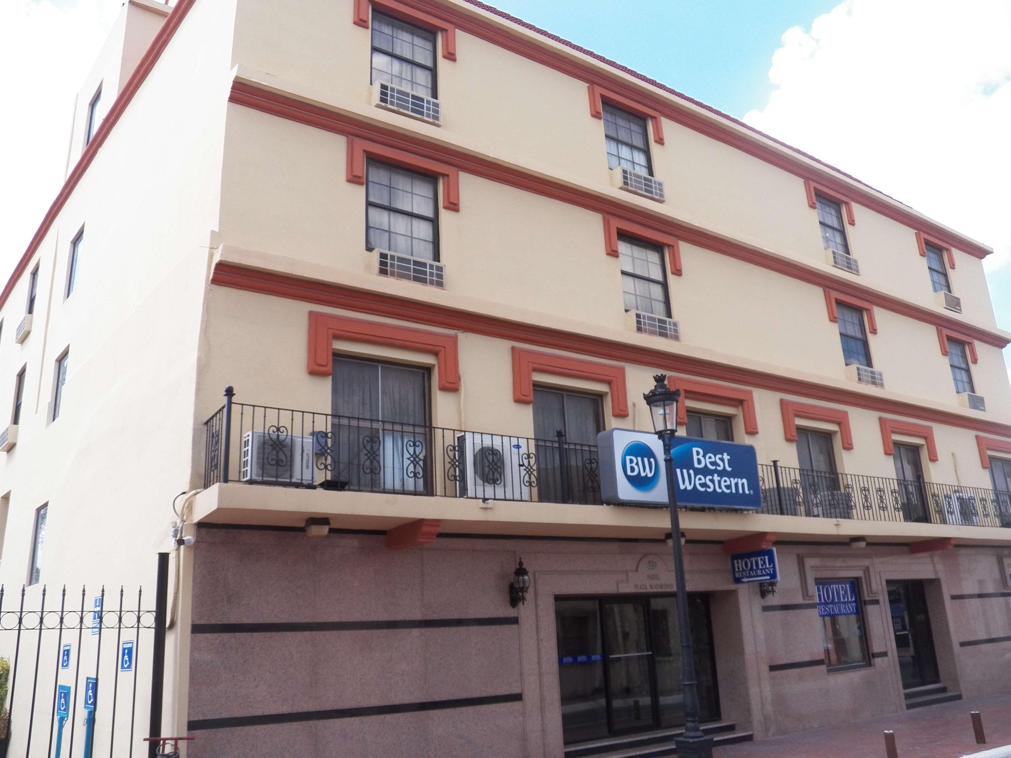 Best Western Hotel Plaza Matamoros Bagian luar foto