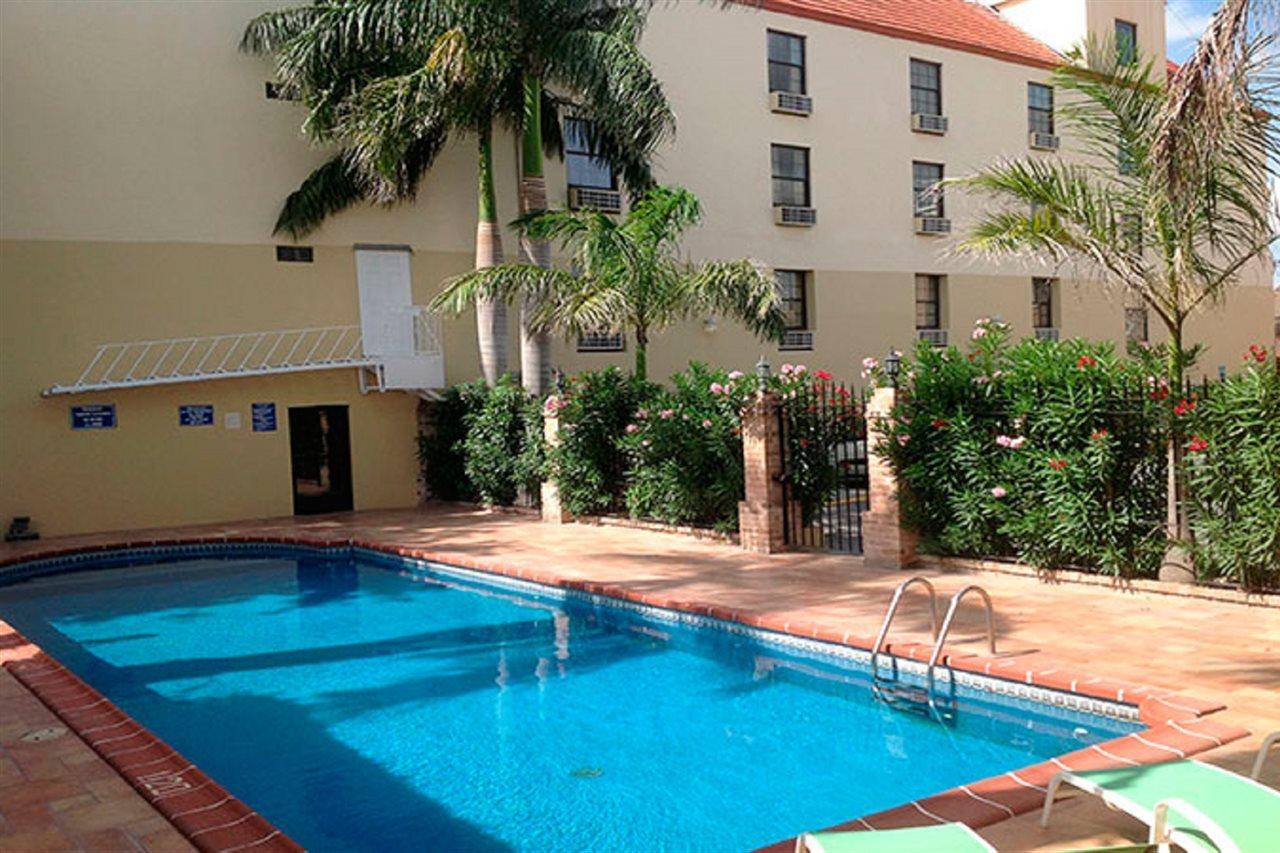 Best Western Hotel Plaza Matamoros Bagian luar foto